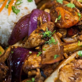 Pollo Saltado